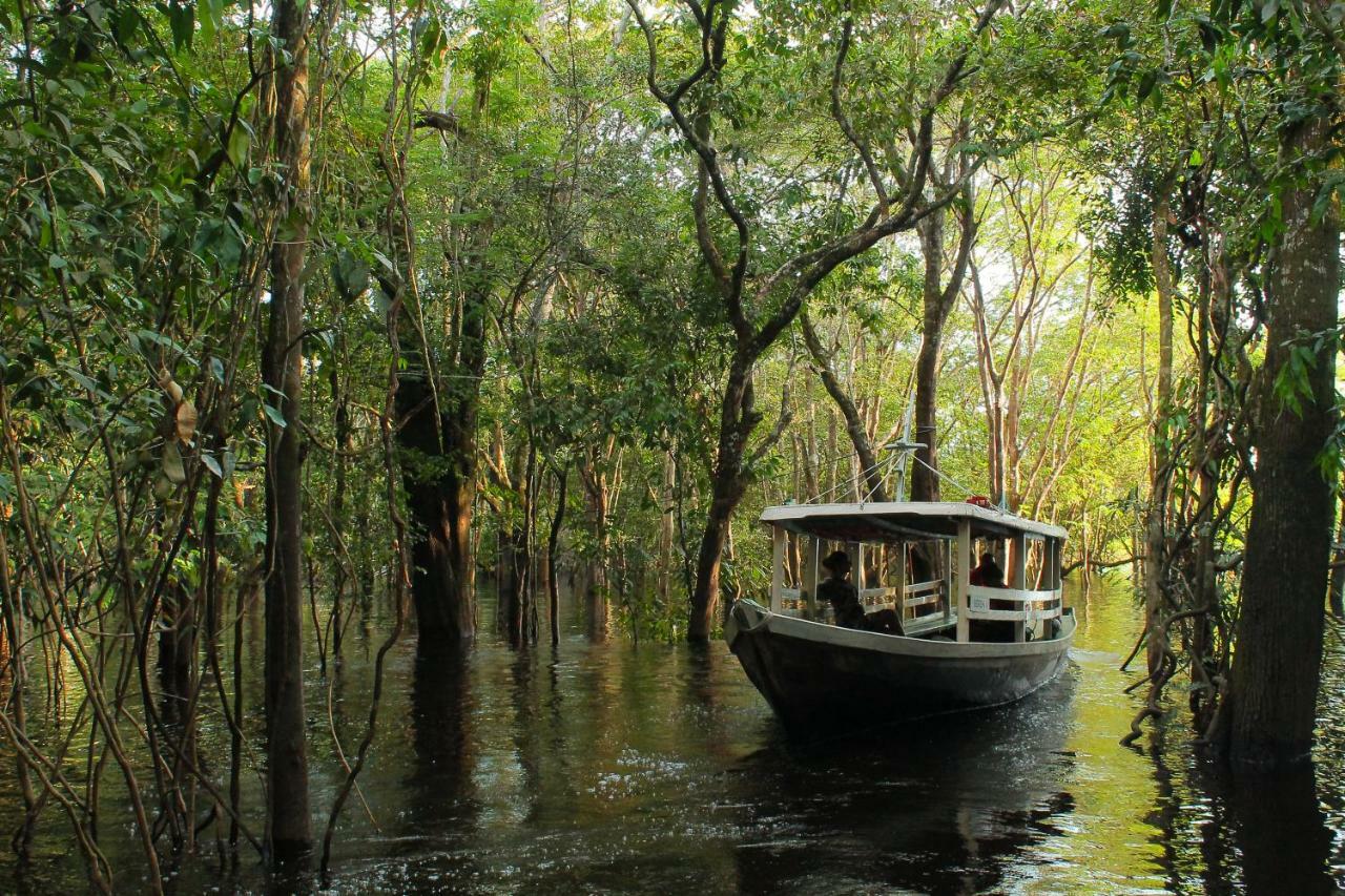 Abare House Floating Hostel Manaus Esterno foto