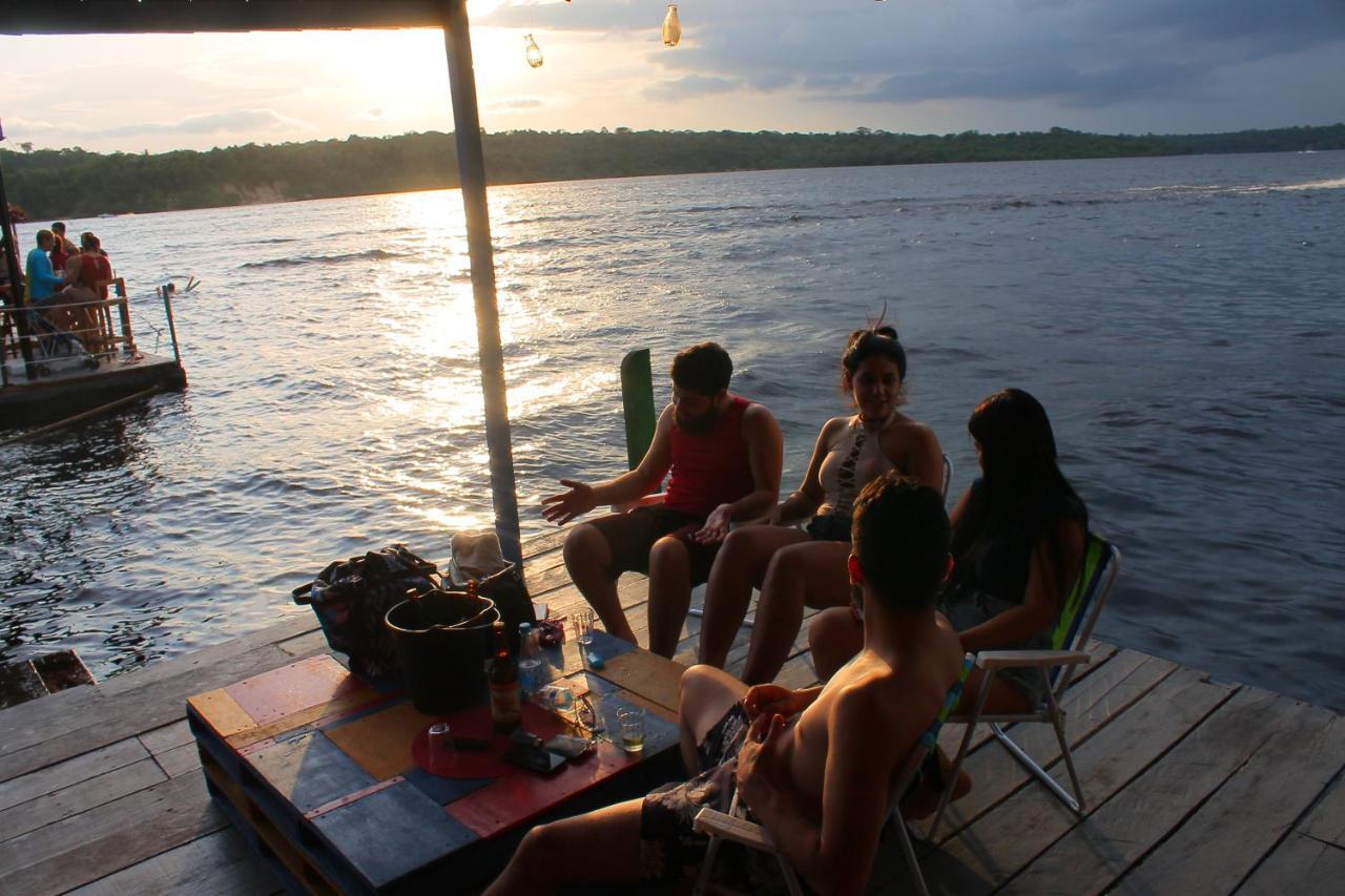 Abare House Floating Hostel Manaus Esterno foto