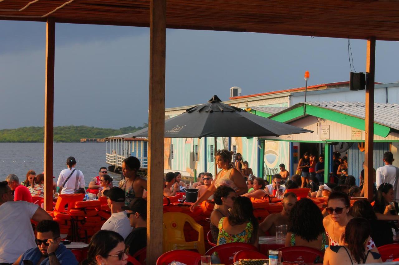 Abare House Floating Hostel Manaus Esterno foto